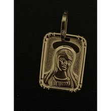 Load image into Gallery viewer, 18K Gold Pendant Square Woman Lady 2.65 grams with Defects  Back Has Scratches - Rafant
