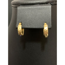 Load image into Gallery viewer, 18K Gold Earrings Hoops Loops Small 1.23 grams - Rafant
