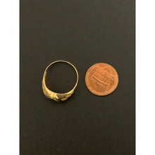 Load image into Gallery viewer, 18K Gold Ring Heart 1.31 grams Size 9 - Rafant
