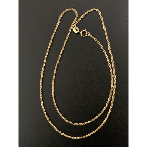 18K Gold Necklace Chain 17.75 inches 0.70 grams with Defects Kinks - Rafant