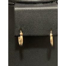 Load image into Gallery viewer, 18K Gold Earrings Hoops Loops Small 0.88 grams - Rafant

