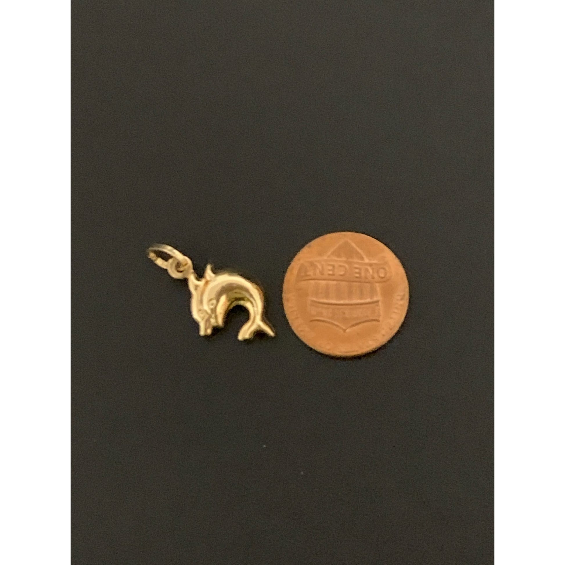 18K Gold Pendant Dolphin 1.28 grams - Rafant