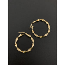 Load image into Gallery viewer, 18K Gold Earrings Hoops Loops Twist 1.82 grams - Rafant
