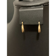 Load image into Gallery viewer, 18K Gold Earrings Hoops Loops Small 1.19 grams - Rafant
