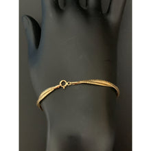 Load image into Gallery viewer, 18K Gold Bracelet Soft Bangle Mesh Size 6.75 inches 1.01 grams - Rafant
