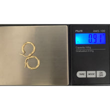 Load image into Gallery viewer, 18K Gold Earrings Hoops Loops Spiral 0.91 grams - Rafant
