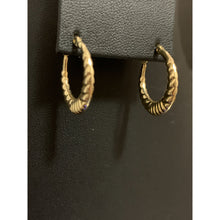 Load image into Gallery viewer, 18K Gold Earrings Hoops Loops 1.72 grams - Rafant
