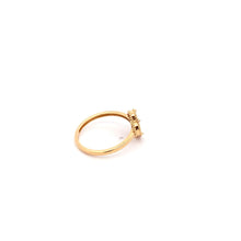 Load image into Gallery viewer, 18K Yellow Gold Ring Flower 1.49 grams Size 4.75 - Rafant
