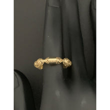 Load image into Gallery viewer, 18K Gold Ring Size 6 Soft Mesh Flexible 0.58grams - Rafant
