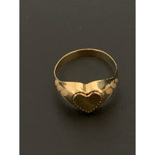 Load image into Gallery viewer, 18K Gold Ring Heart 1.27 grams Size 8.75 - Rafant
