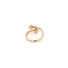 Load image into Gallery viewer, 18K Yellow Gold Ring Heart 0.84 grams Size 5.5 - Rafant
