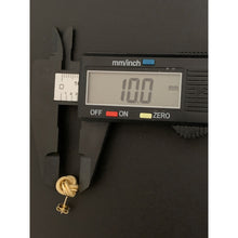 Load image into Gallery viewer, 18K Gold Earrings Stud Knot 2.15 grams - Rafant
