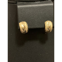 Load image into Gallery viewer, 18K Gold Earrings French Clips 1.18 grams - Rafant
