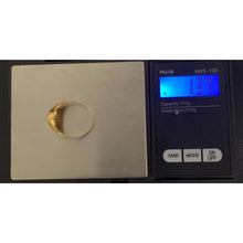 Load image into Gallery viewer, 18K Gold Ring Heart 1.37 grams Size 10 - Rafant
