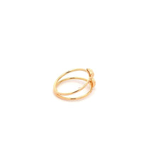 Load image into Gallery viewer, 18K Yellow Gold Ring Heart 0.98 grams Size 4.75 - Rafant
