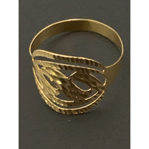 18K Gold Ring Size 7.5 Lightweight 1.05 grams - Rafant