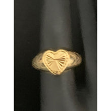 Load image into Gallery viewer, 18K Gold Ring Heart 1.37 grams Size 10 - Rafant
