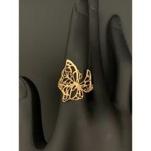 Load image into Gallery viewer, 18K Gold Ring Wings 2.03 grams S7 - Rafant
