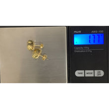 Load image into Gallery viewer, 18K Gold Earrings Stud Puffed Heart 1.77 grams - Rafant
