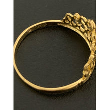 Load image into Gallery viewer, 18K Gold Ring Crown 1.47 grams Size 7 - Rafant
