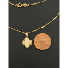 Load image into Gallery viewer, 18K Gold Necklace Chain 18 inches Clover Flower 1.90 grams - Rafant
