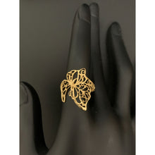 Load image into Gallery viewer, 18K Gold Ring Wings 2.03 grams S7 - Rafant
