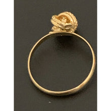 Load image into Gallery viewer, 18K Gold Ring Knot 1.39 grams Size 6.25 - Rafant
