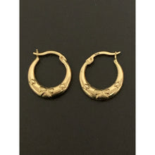 Load image into Gallery viewer, 18K Gold Earrings Hoops Loops 1.36 grams - Rafant
