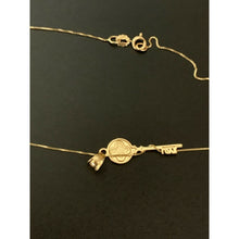 Load image into Gallery viewer, 18K Saudi Gold Necklace 15.75&quot; Chain w/ Key Pendant 1.78 grams - Rafant
