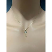 Load image into Gallery viewer, 18K Saudi Gold Necklace 15.75&quot; Chain w/ Key Pendant 1.78 grams - Rafant
