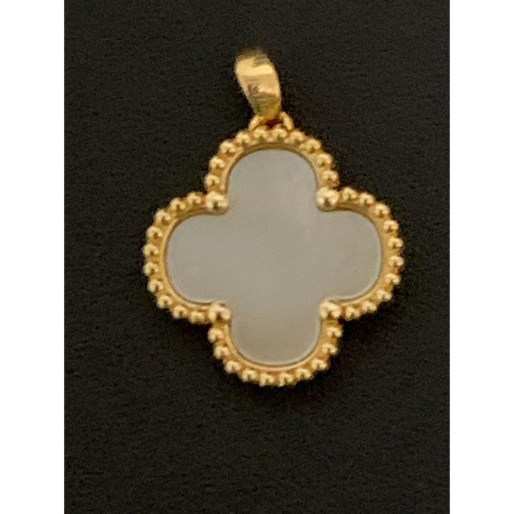 18K Gold Pendant Clover Flower White Mother of Pearl 1.35 grams - Rafant