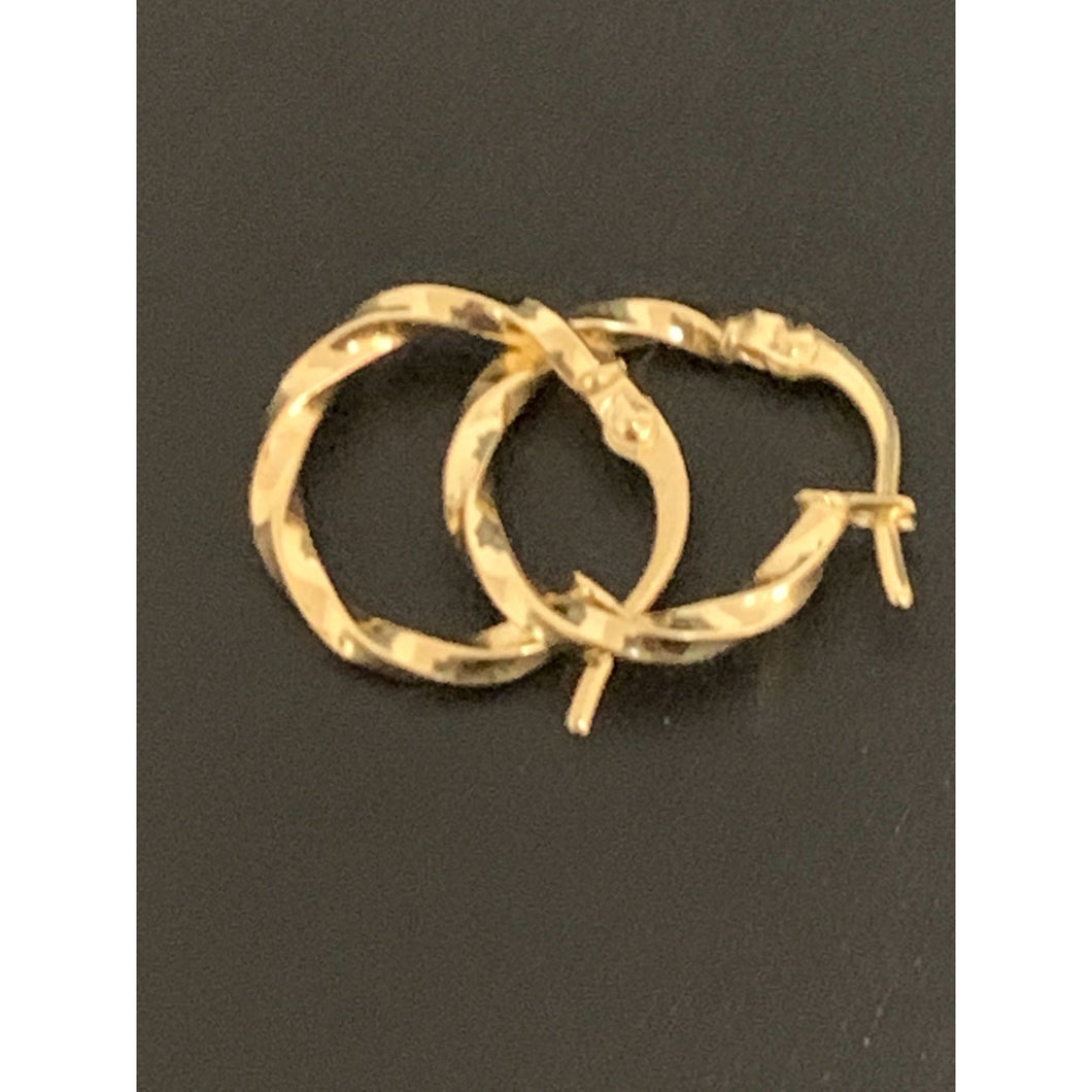 18K Gold Earrings Hoops Loops Small 0.80 grams - Rafant