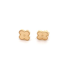 Load image into Gallery viewer, 18K Gold Earrings Stud Flower 2.21 grams - Rafant
