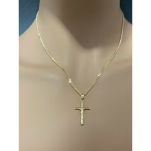 Load image into Gallery viewer, 18K Saudi Gold Necklace 18&quot; Chain with Cross Pendant 3.83 grams - Rafant
