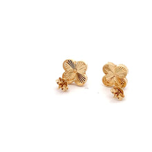 Load image into Gallery viewer, 18K Gold Earrings Stud Flower 2.21 grams - Rafant
