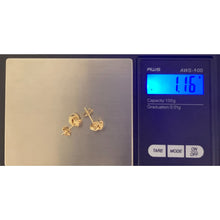 Load image into Gallery viewer, 18K Gold Earrings Stud Knot Small 1.16 grams - Rafant
