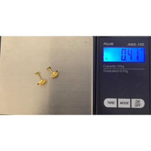 Load image into Gallery viewer, 18K Gold Stud Earrings Screw Type Star 0.41 grams - Rafant
