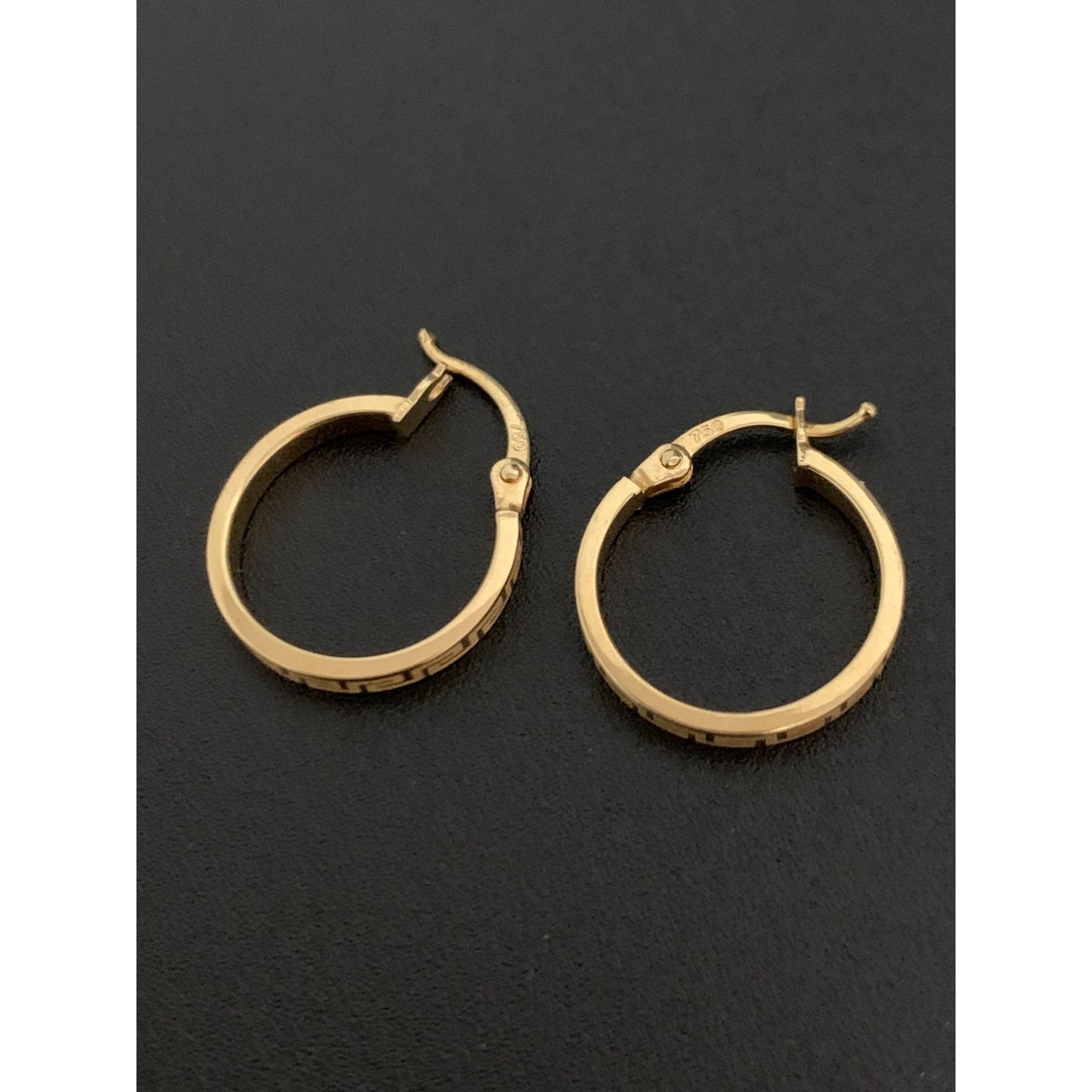 18K Gold Earrings Hoops Loops Small 1.58 grams - Rafant
