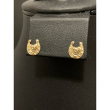 Load image into Gallery viewer, 18K Gold Earrings Stud Horseshoe 1.23 grams - Rafant
