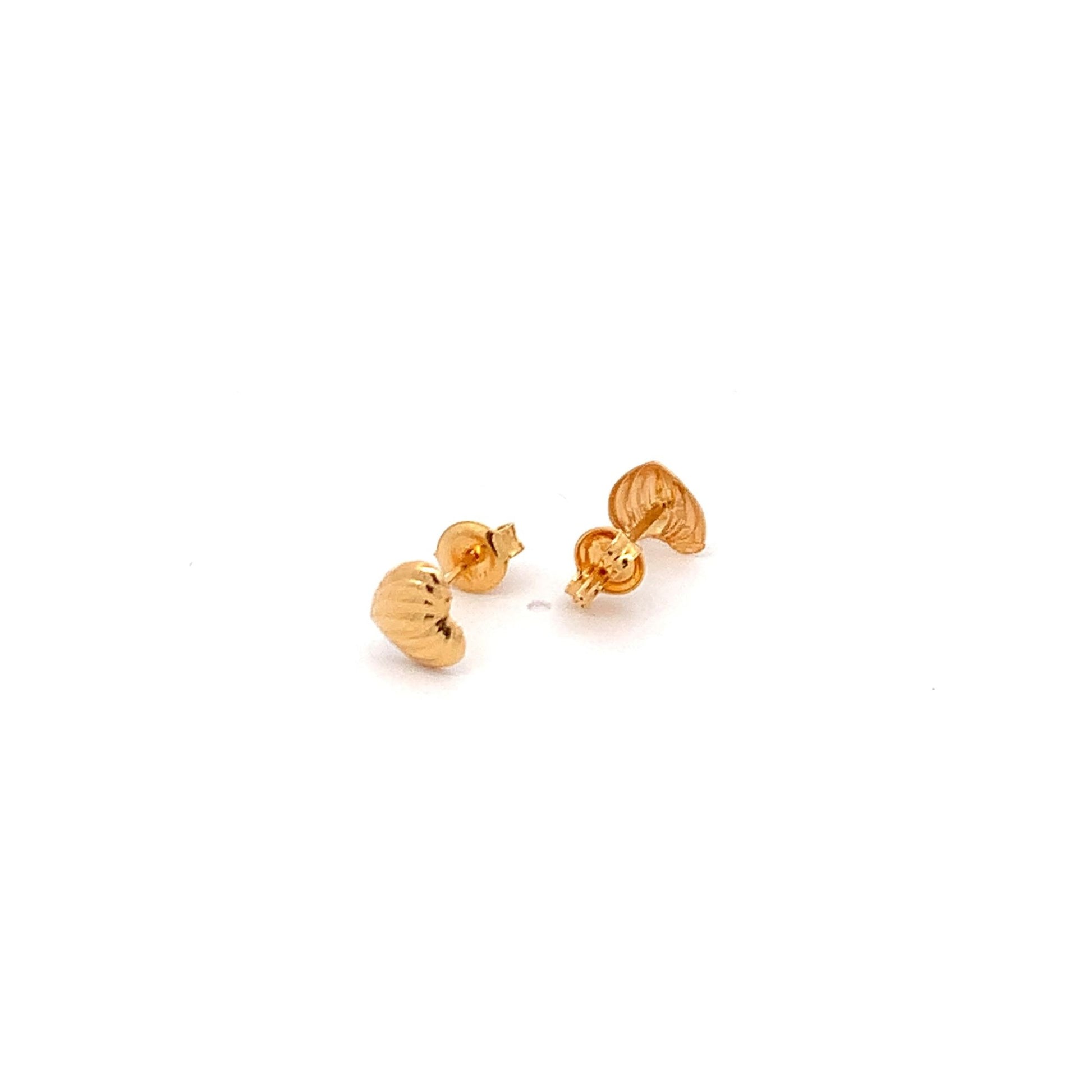 18K Gold Earrings Heart Stud Tiny 0.98 grams - Rafant