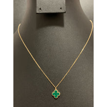 Load image into Gallery viewer, 18K Gold Necklace Chain 16.50 inches with Malachite Clover Pendant 2.15 grams - Rafant
