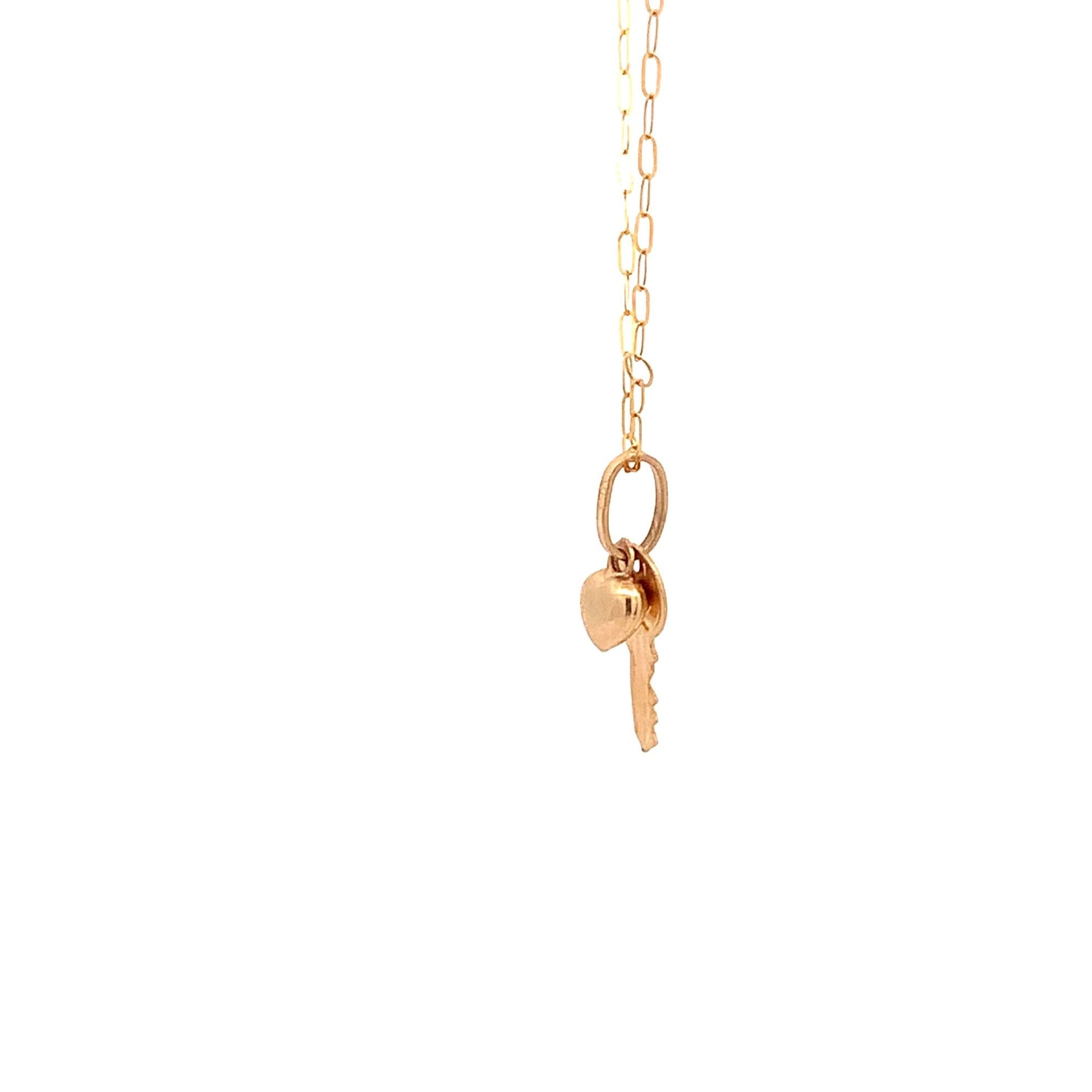18K Yellow Gold Necklace Chain 18 inches Heart Pendant 1.53 grams - Rafant