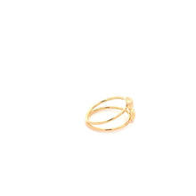 Load image into Gallery viewer, 18K Yellow Gold Ring Heart 0.98 grams Size 4.75 - Rafant
