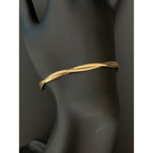 Load image into Gallery viewer, 18K Gold Bracelet Soft Bangle Mesh Size 6.75 inches 1.01 grams - Rafant
