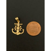 Load image into Gallery viewer, 18K Gold Pendant Anchor Wheel 1.10 grams - Rafant
