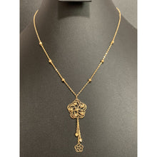 Load image into Gallery viewer, 18K Gold Necklace 16.5 inches with Flower Charm 3.40 grams - Rafant
