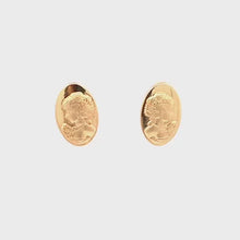Load and play video in Gallery viewer, 18K Gold Earrings Stud Woman Lady
