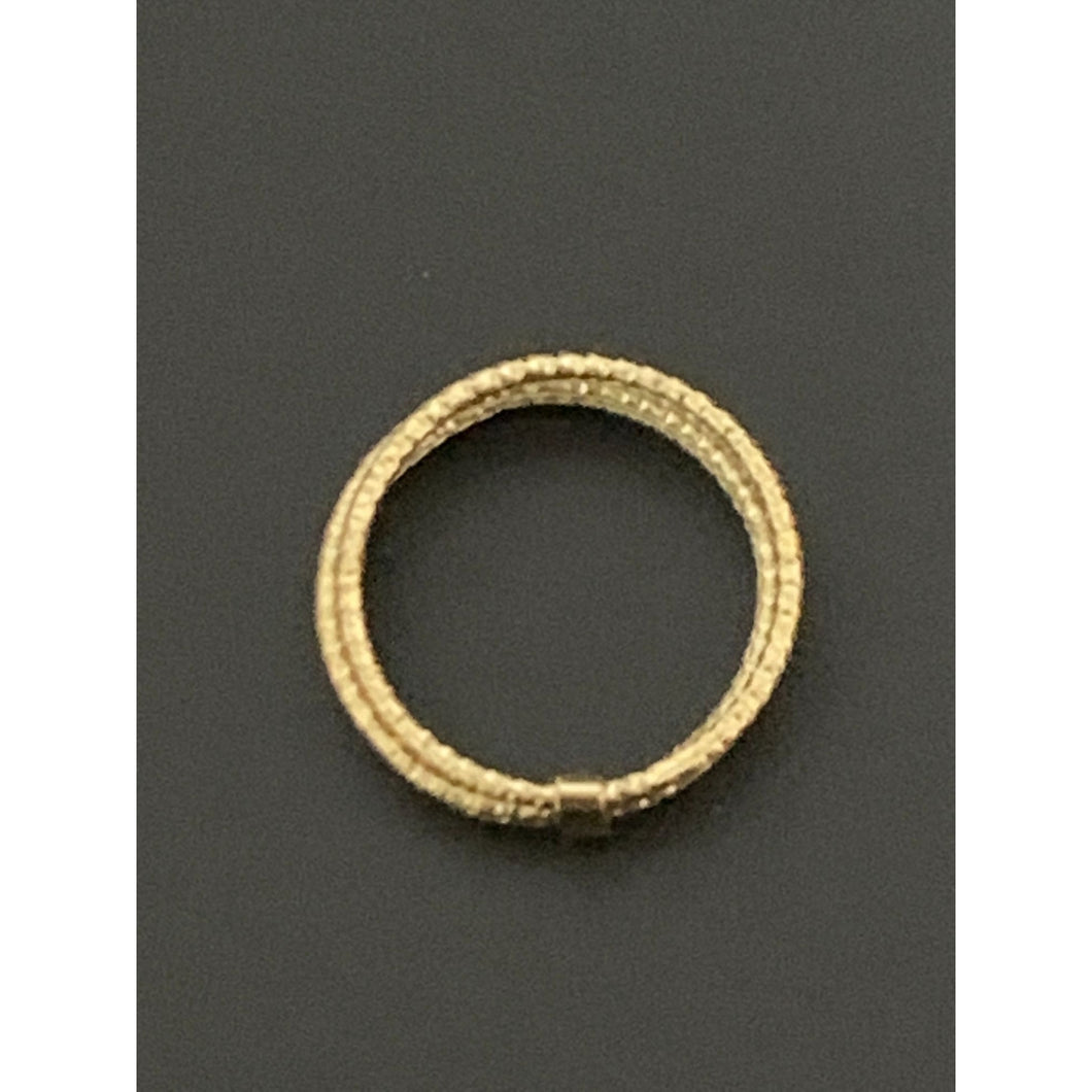 18K Gold Ring Three Days 1.18 grams Size 6 - Rafant