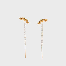 Load and play video in Gallery viewer, 18K Yellow Gold Earrings Heart Threaders Very Tiny 0.26 grams

