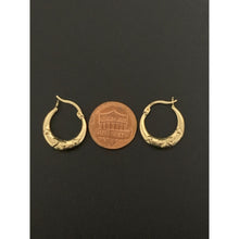 Load image into Gallery viewer, 18K Gold Earrings Hoops Loops 1.36 grams - Rafant
